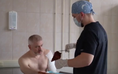 Собака укусила мужчину во время утренней пробежки Собака укусила мужчину во время утренней пробежки
