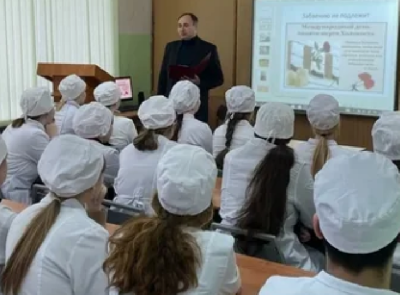 Минздрав РФ утвердил приказы о наставничестве и сроках отработки