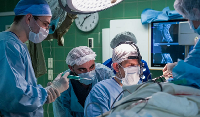  Результаты лечения пациента после вмешательства  нейрохирургов Склифа